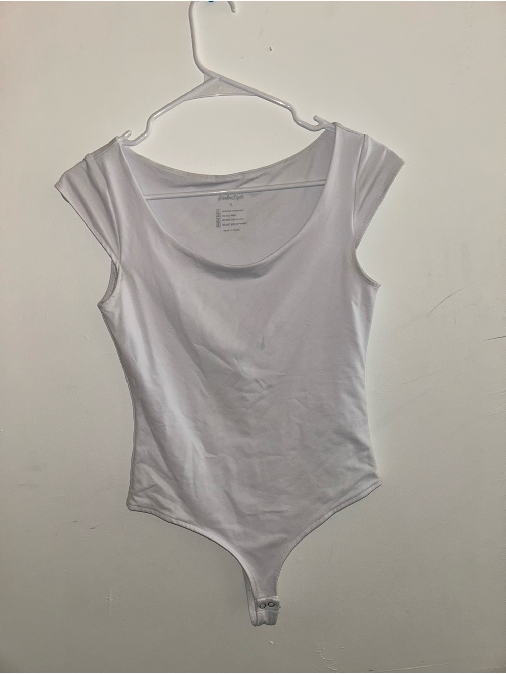 Classic White Scoop Neck Bodysuit - Women Tops